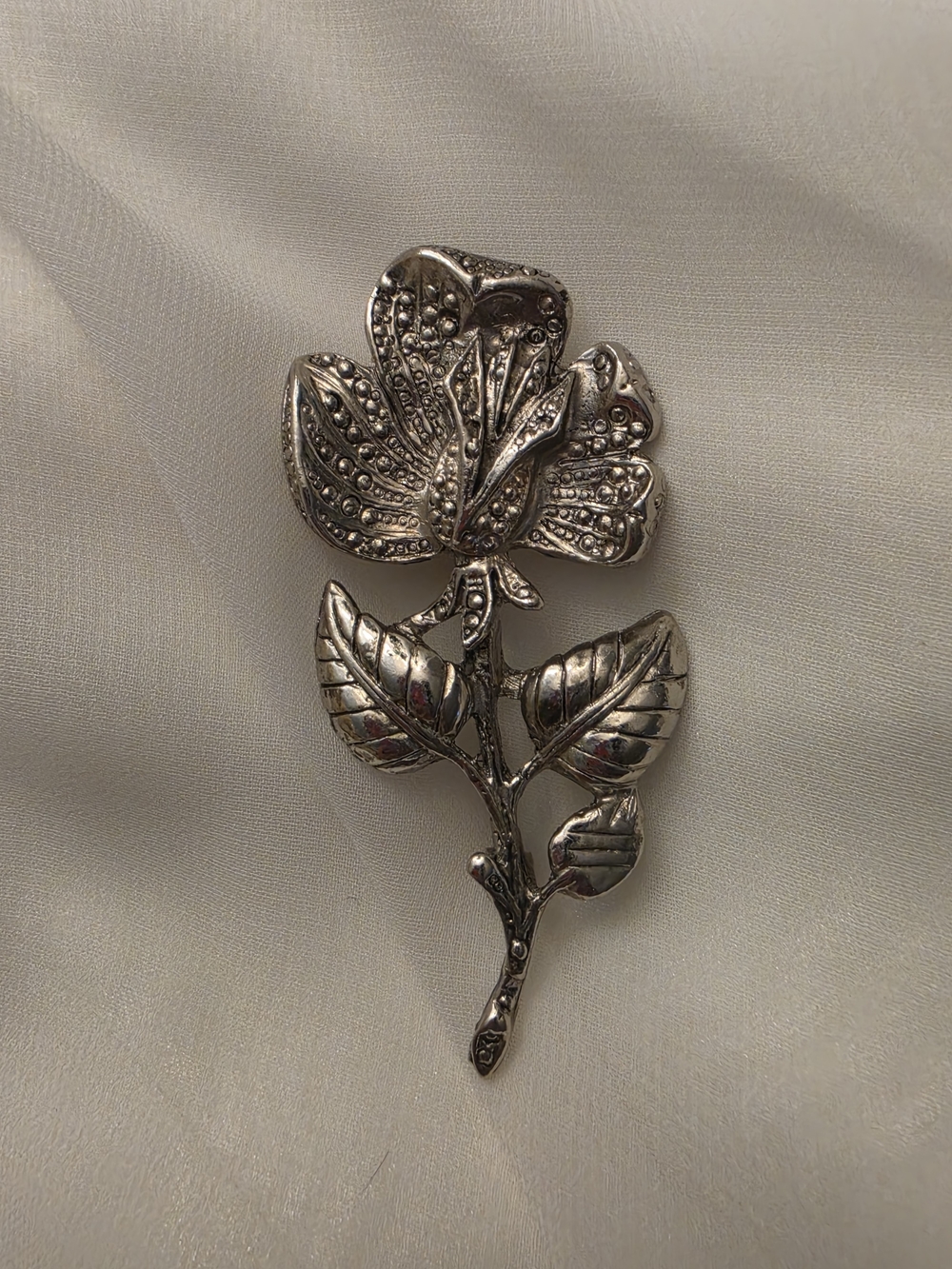 Vintage Flower Brooch Pin Marcassite Look Floral Pin Retro Silver-tone